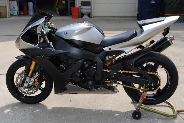 2 SPORT BIKES WANTED FOR MY SONS