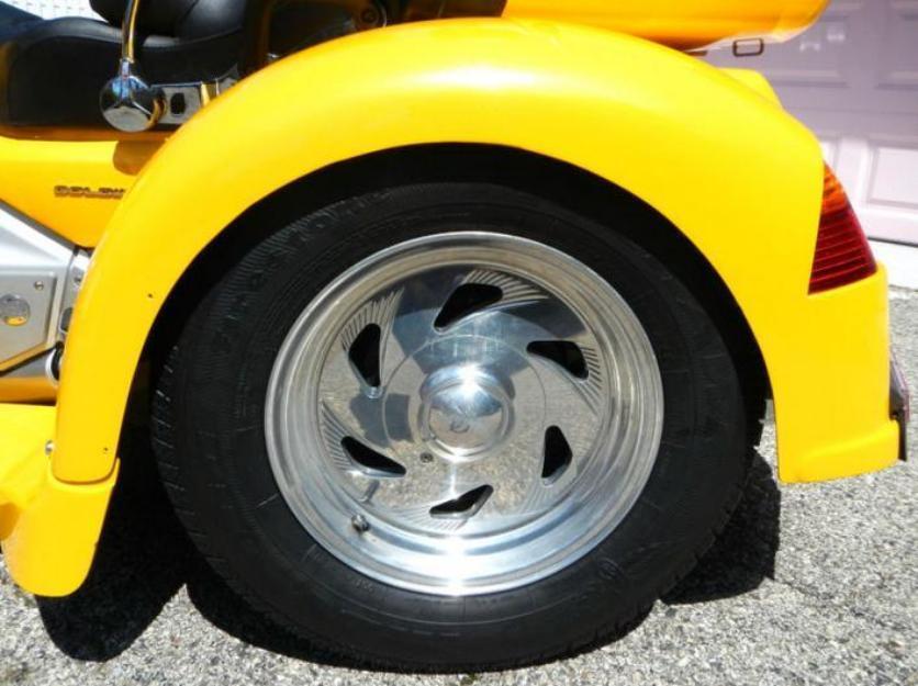 2002 honda goldwing gl 1800 motor trike kit yellow pearl color