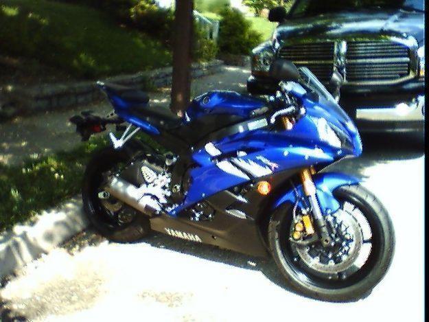 Yamaha - R6