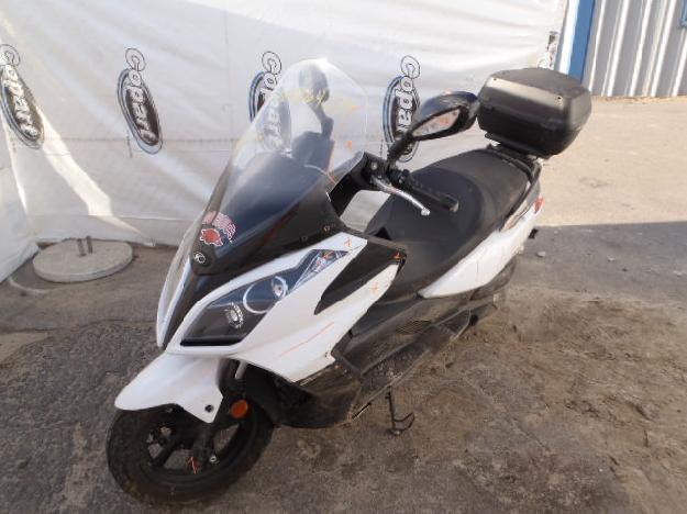 Salvage KYMCO DOWNTOWN 3 .3L  1 2013   - Ref#29826403