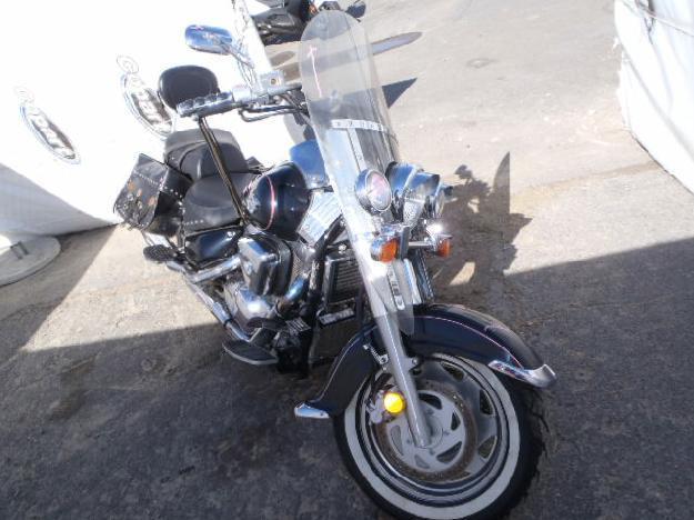 Salvage SUZUKI MOTORCYCLE 1.5L  2 2003   - Ref#29983073