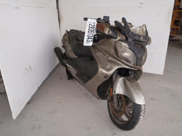 Salvage SUZUKI MOTORCYCLE .6L  2 2003   - Ref#29351343