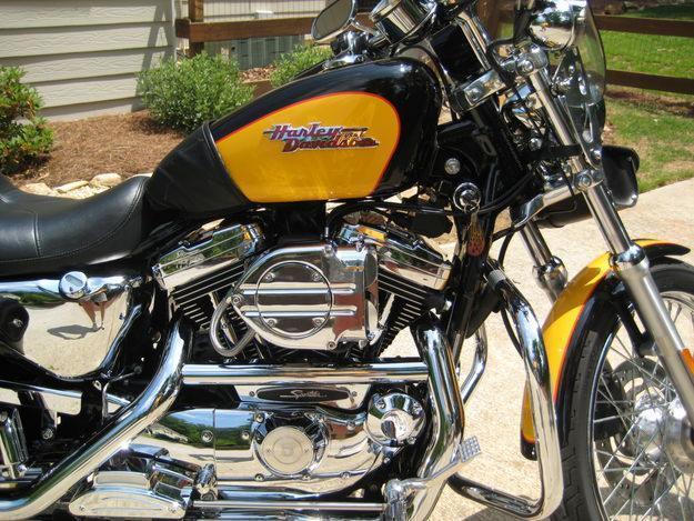 Harley-Davidson 1200 Custom Sportster - Mint!