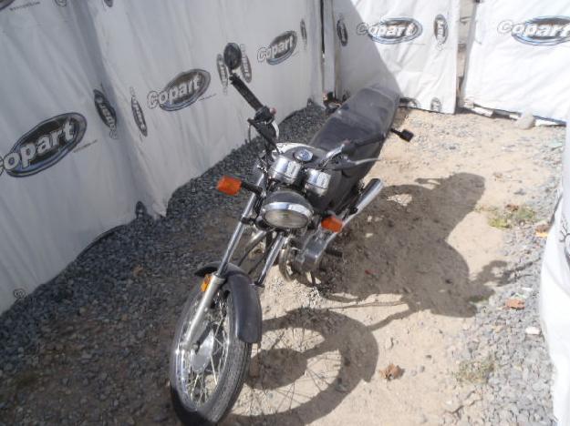 Salvage HONDA MOTORCYCLE .2L  2 2001   - Ref#26563973