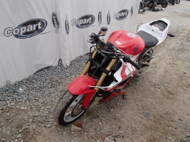 Salvage HONDA MOTORCYCLE .6L  4 2012   - Ref#30678383