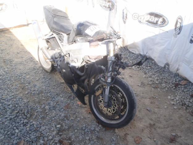 Salvage HONDA MOTORCYCLE .9L  4 2000   - Ref#22724903