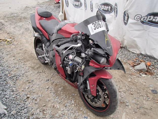 Salvage YAMAHA MOTORCYCLE 1.0L  4 2011   - Ref#30677443