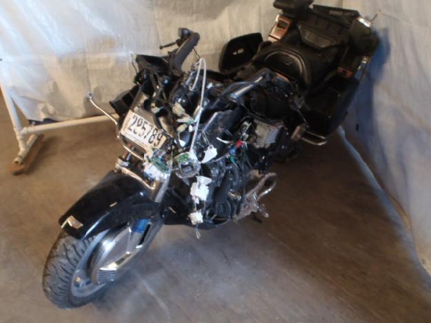 Salvage HONDA MOTORCYCLE 1.5L  6 1997   - Ref#28578973