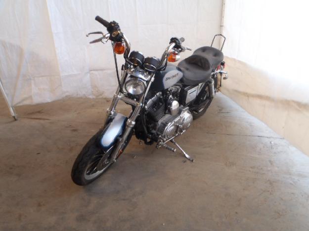 Salvage HARLEY-DAVIDSON MOTORCYCLE 1.2L  2 2001   - Ref#19645723