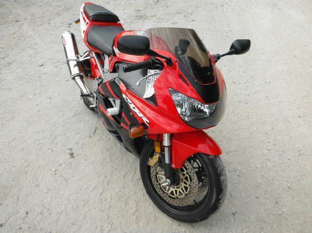 Salvage HONDA MOTORCYCLE .9L  4 2001   - Ref#30245403