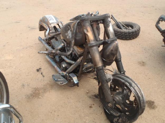 Salvage HARLEY-DAVIDSON MOTORCYCLE 1.3L  2 1999   - Ref#26399343