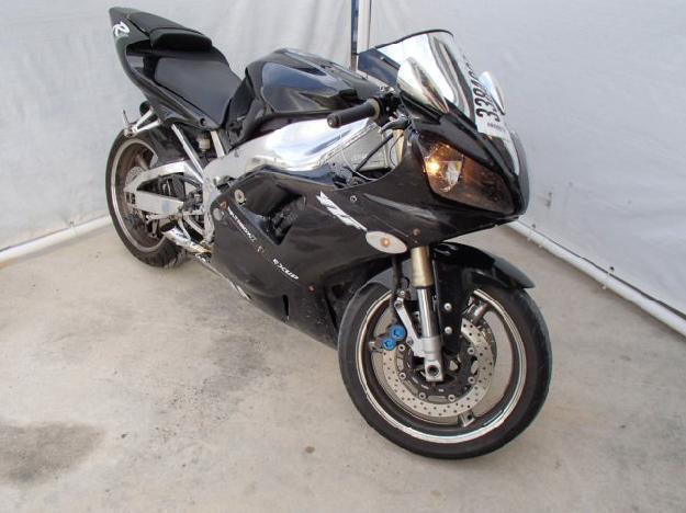 Salvage YAMAHA MOTORCYCLE 1.0L  4 2001   - Ref#33848003