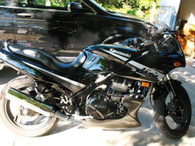 2005 Kawasaki EX500 - 1400 miles!! Black & Silver - Great Condition