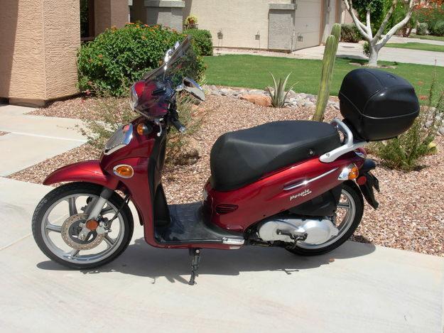 2004 Kymco People 150 Scooter