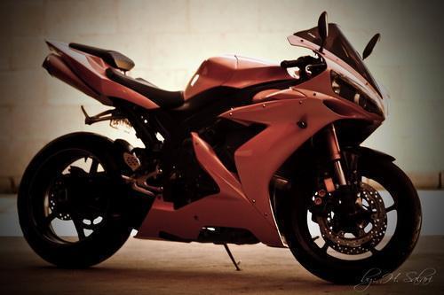 2006 Yamaha YZF R1 50th Anniversary Edition with custom paint - Extra Clean