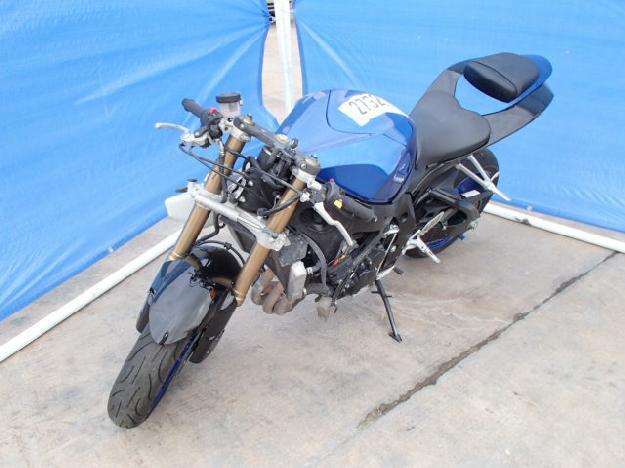 Salvage SUZUKI MOTORCYCLE .6L  4 2006   - Ref#27328043