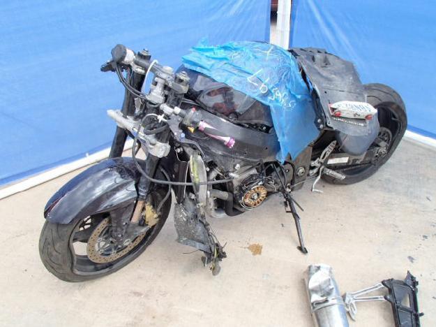Salvage SUZUKI MOTORCYCLE .7L  4 2005   - Ref#24546603