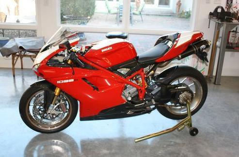 2008 Ducati Superbike 1098R