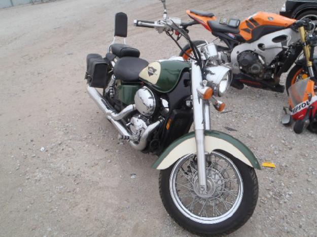 Salvage HONDA MOTORCYCLE .7L  2 1999   - Ref#30681243