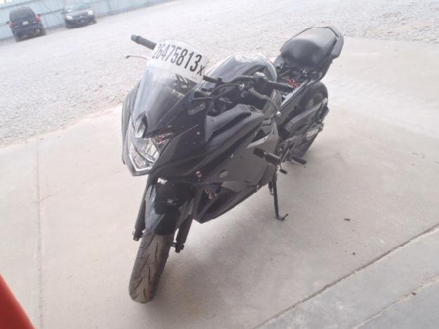 Salvage YAMAHA MOTORCYCLE .6L  4 2009   - Ref#26475813