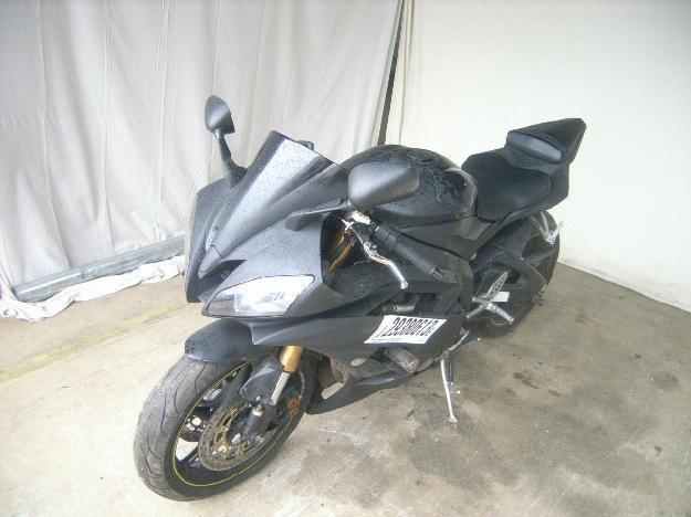 Salvage YAMAHA MOTORCYCLE   2006   - Ref#29380613