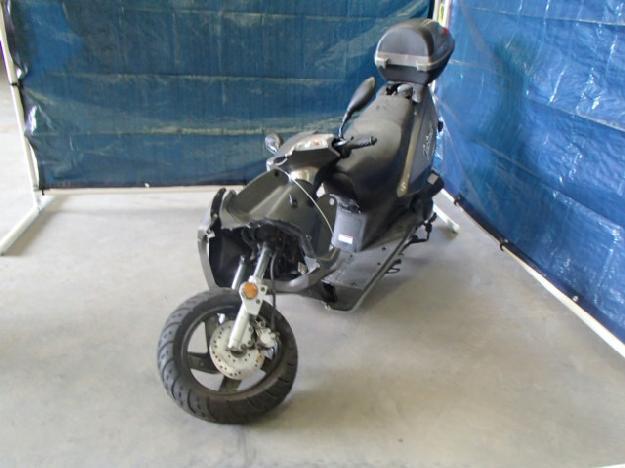 Salvage MOS SCOOTER   2000   - Ref#27864673