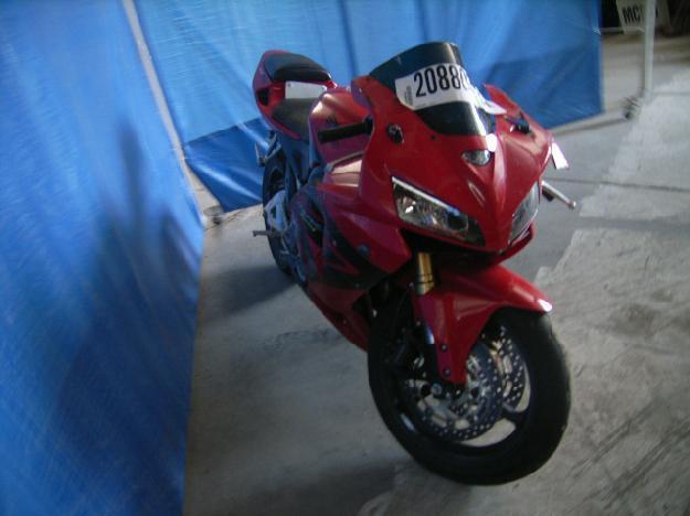 Salvage HONDA MOTORCYCLE .6L  4 2006   - Ref#20880313