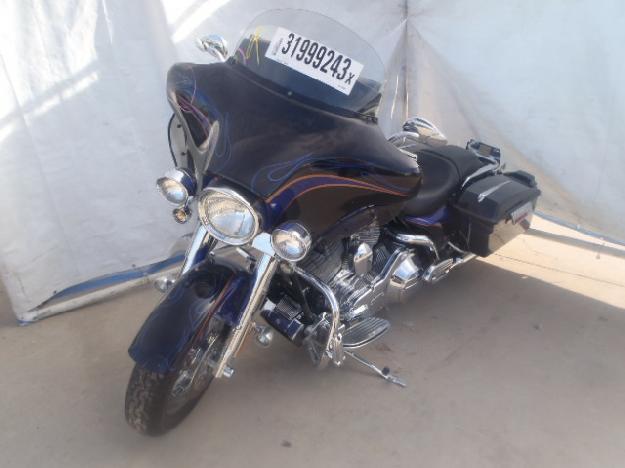 Salvage HARLEY-DAVIDSON MOTORCYCLE 1.7L  2 2004   - Ref#31999243