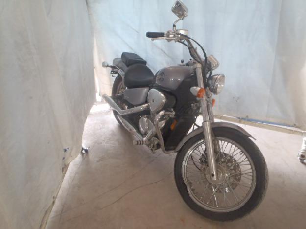 Salvage HONDA MOTORCYCLE .6L  2 2004   - Ref#26338823