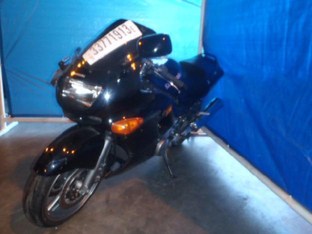 Salvage KAWASAKI MOTORCYCLE .6L  4 2003   - Ref#33771913