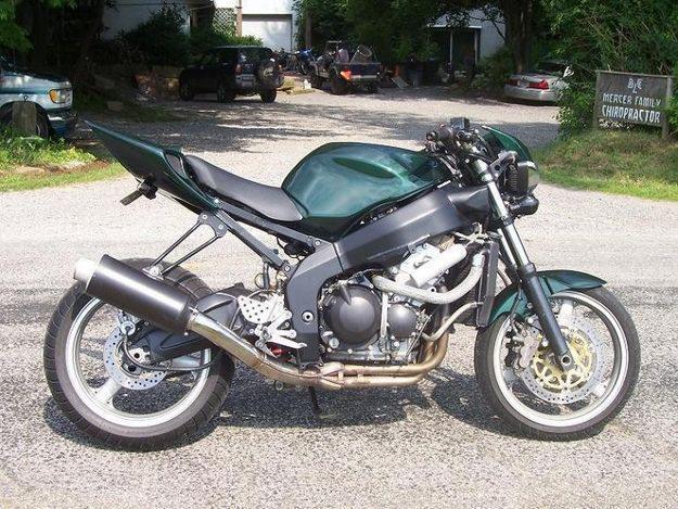 05 ZZR 600 Streetfighter - Excellent condition!