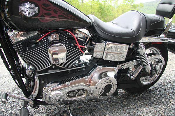 1 Beautiful 2004 Dyna Wide Glide Reduced Price!
