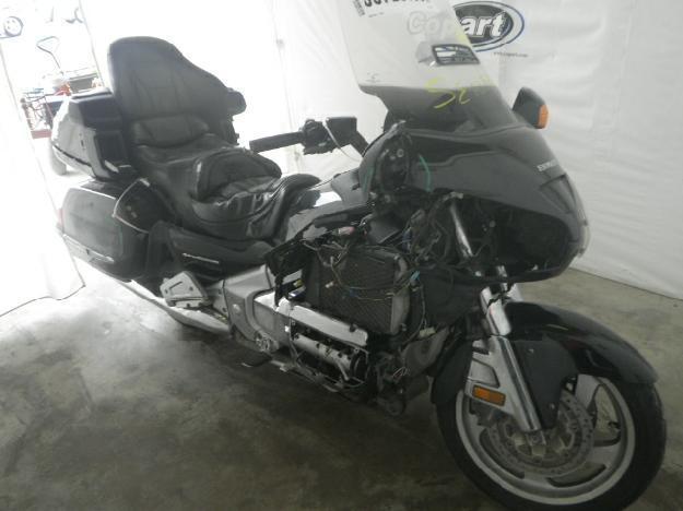 Salvage HONDA MOTORCYCLE 1.8L  6 2006   - Ref#33725463