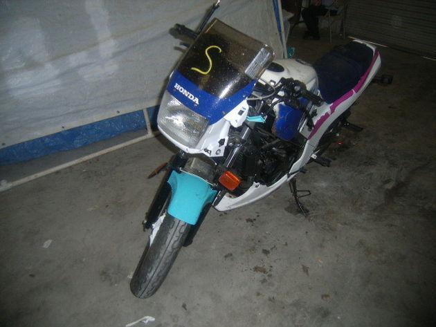 Salvage HONDA MOTORCYCLE   1989   - Ref#22328680