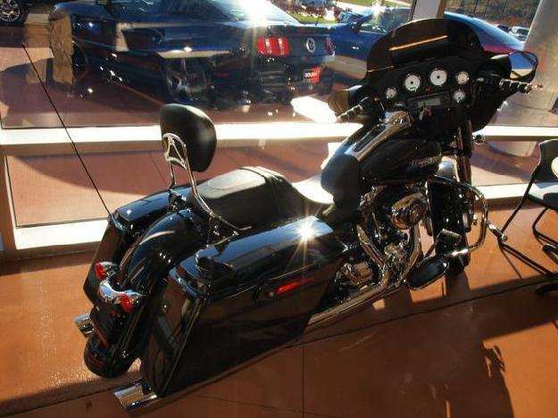 2011 Harley Davidson STREETGLIDE