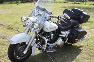 2006 Harley-Davidson - WHITE