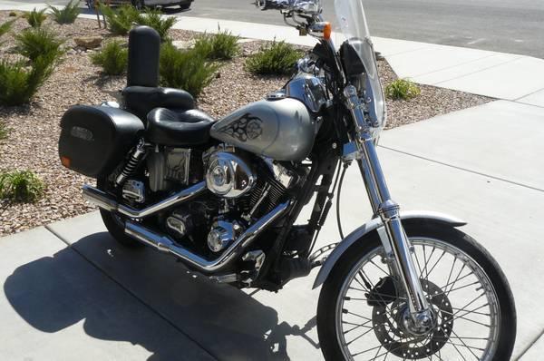 2004 Harley Davidson FXDWG Dyna Wide Glide in  Lancaster, CA