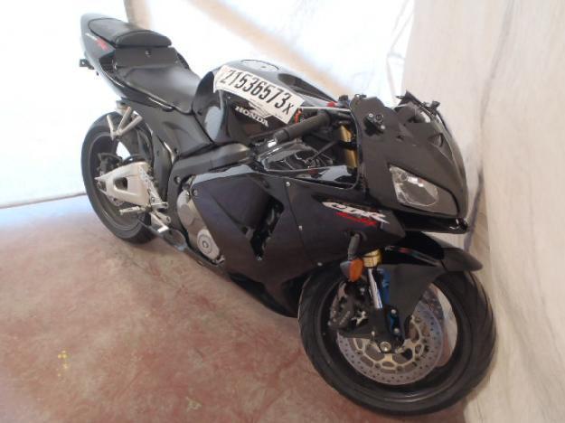 Salvage HONDA MOTORCYCLE .6L  4 2005   - Ref#21536573