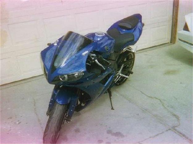 2005 Yamaha YZFR