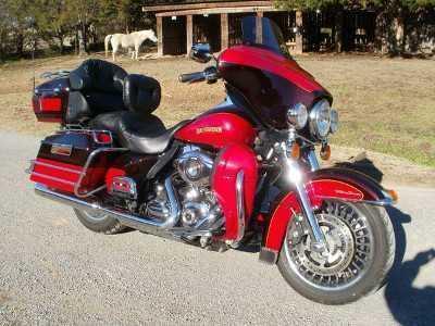 2010 Harley Davidson FLHTCU Ultra Classic Electra Glide in Lebanon, TN