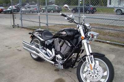 Clear title, 2007 Victory Hammer, low mileage, for sale by owner