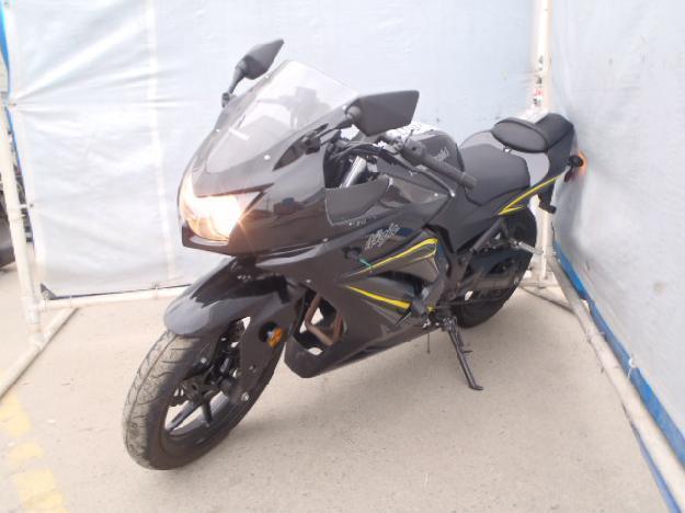 Salvage KAWASAKI MOTORCYCLE .2L  2 2012   - Ref#27027333