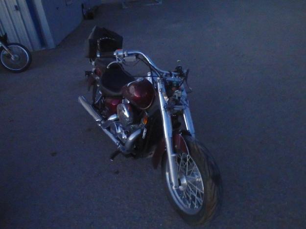 Salvage HONDA MOTORCYCLE .8L  2 2004   - Ref#32227053