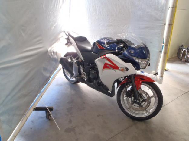 Salvage HONDA MOTORCYCLE .2L  1 2012   - Ref#29727623