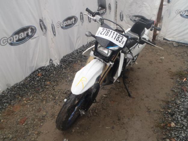 Salvage SUZUKI MOTORCYCLE .4L  1 2013   - Ref#27811183