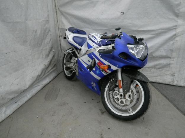 Salvage SUZUKI MOTORCYCLE .6L  4 2002   - Ref#31443693