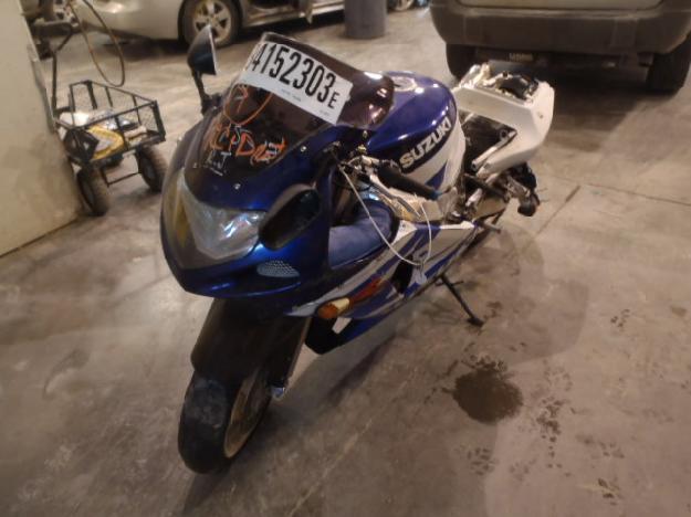 Salvage SUZUKI MOTORCYCLE .6L  4 2002   - Ref#34152303