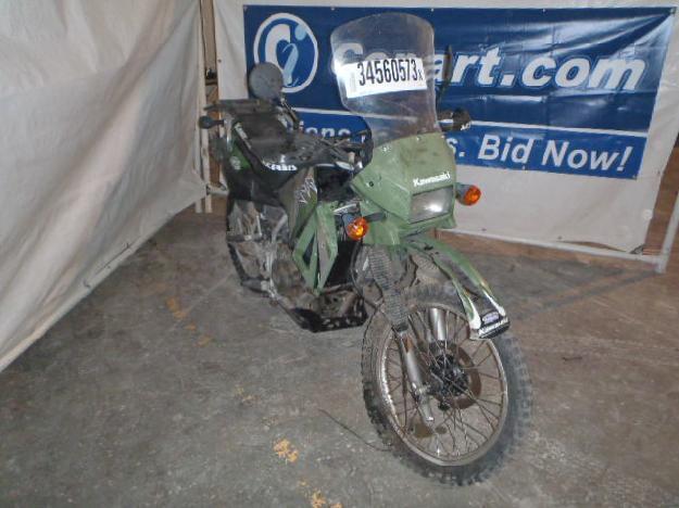 Salvage KAWASAKI MOTORCYCLE .7L  1 2003   - Ref#34560573
