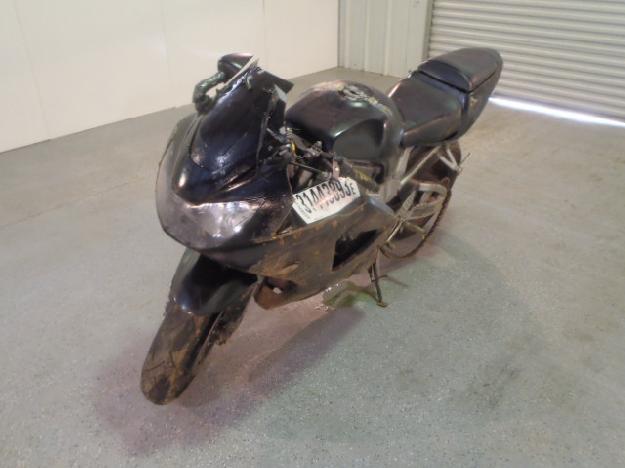 Salvage HONDA MOTORCYCLE .9L  4 2000   - Ref#31443893