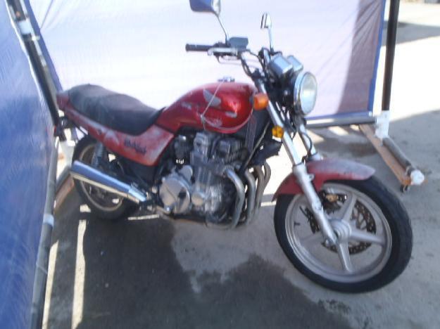 Salvage HONDA MOTORCYCLE .8L  4 1993   - Ref#32273243